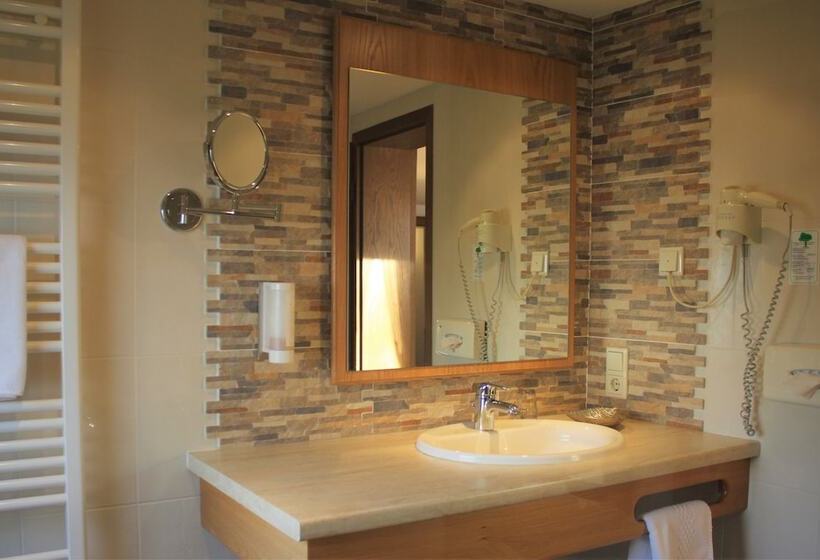 Land Gut Hotel Zur Brücke