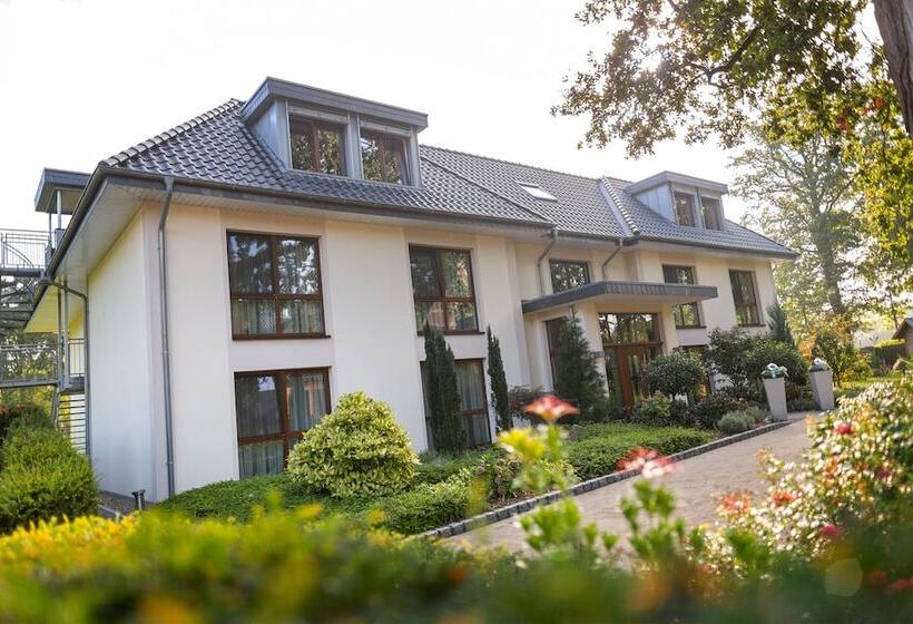 Отель Mutterbahr