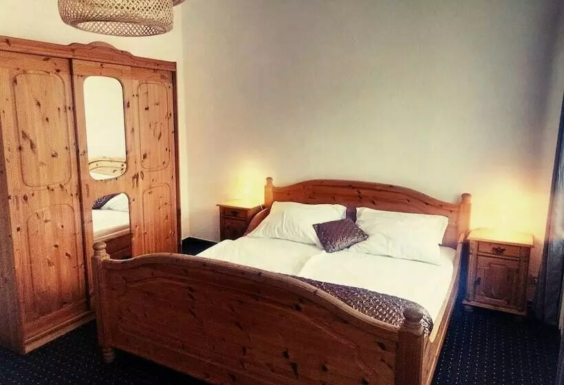 فندق Pension Neuschönau