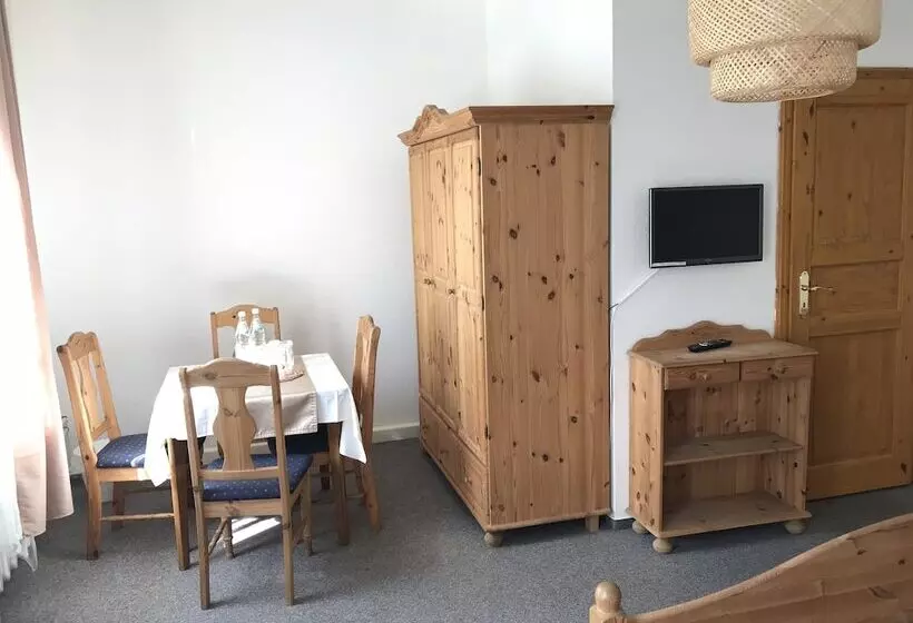 فندق Pension Neuschönau