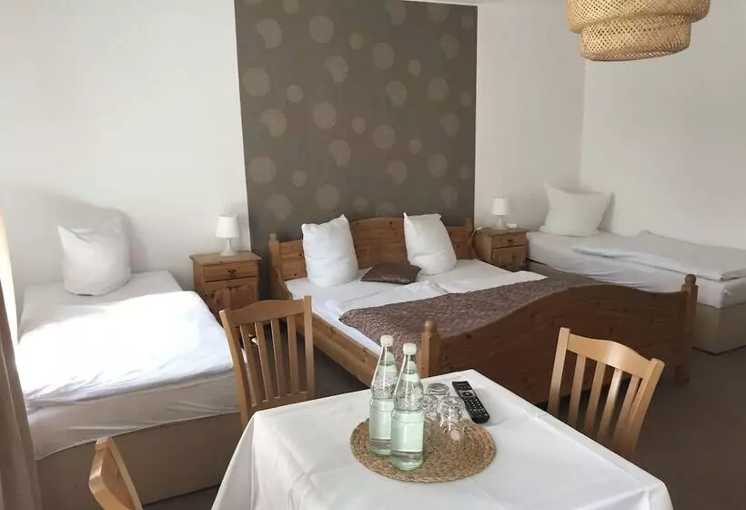 فندق Pension Neuschönau