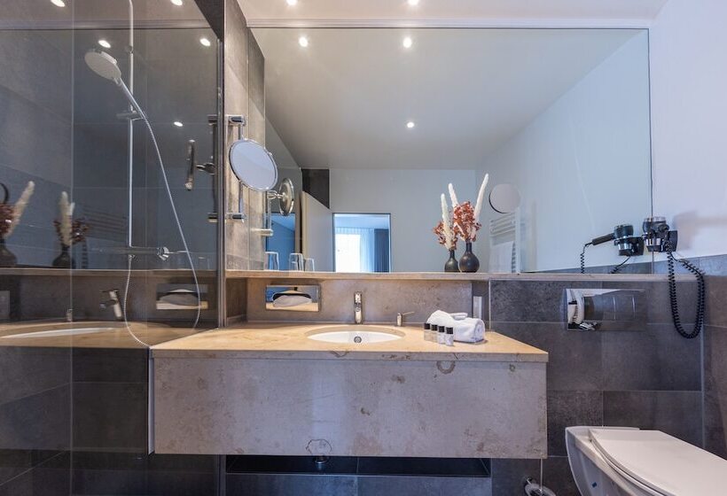 Отель Ravensberger Hof