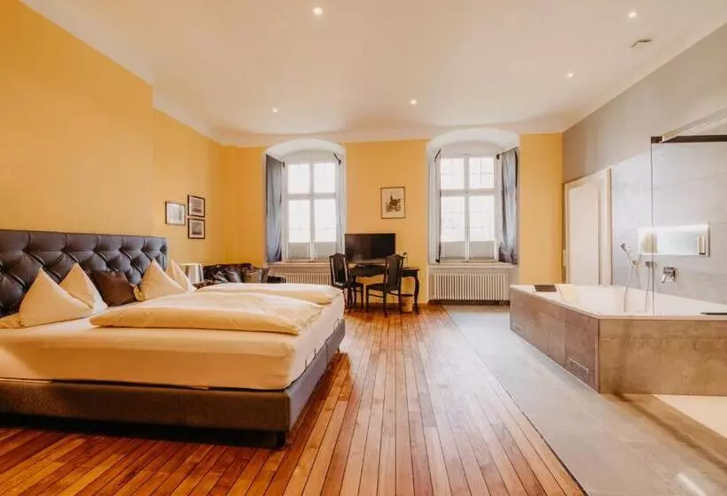 Отель Schloß Gehrden