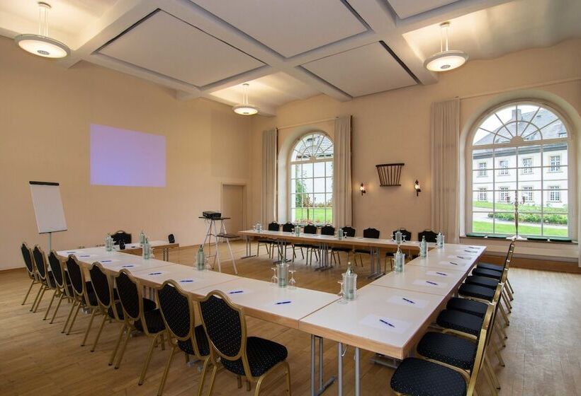Отель Schloß Gehrden