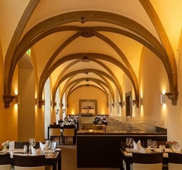 Отель Schloß Gehrden