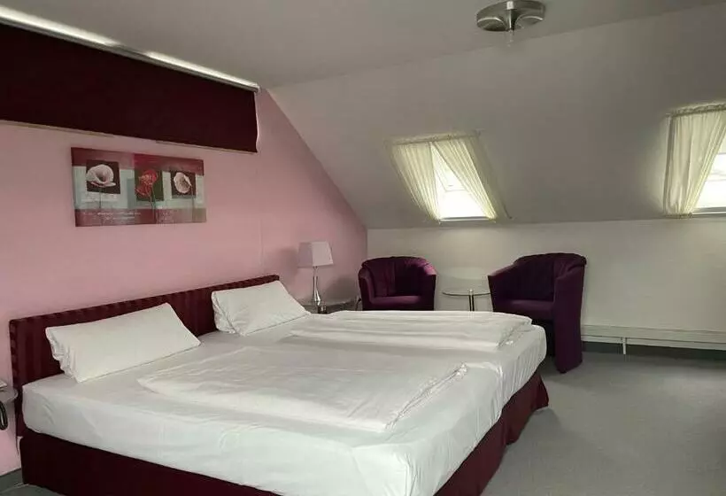 ホテル Unterfeldhaus