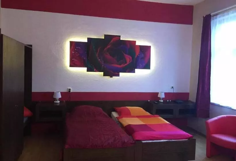 酒店 Weinhaus Eberitzsch Gmbh