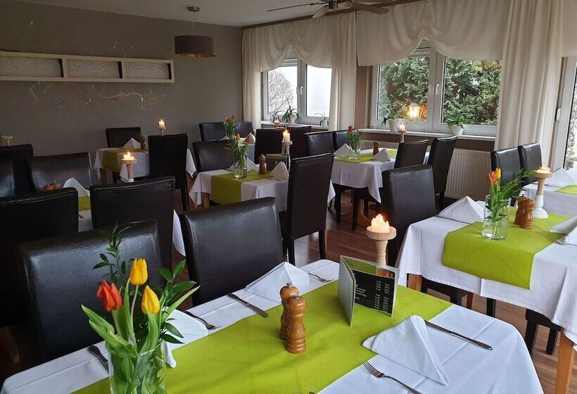 Hotel Zur Fichtenbreite Garni