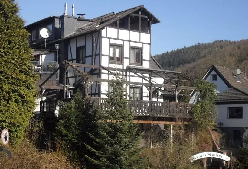 פנסיון Gasthof Zum Stausee