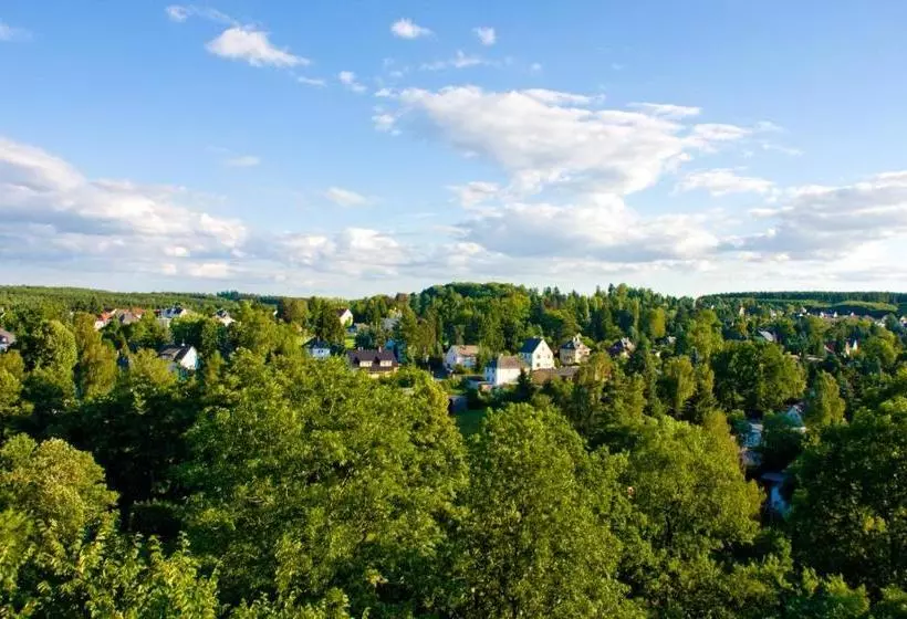 Отель Schlossgut Jößnitz