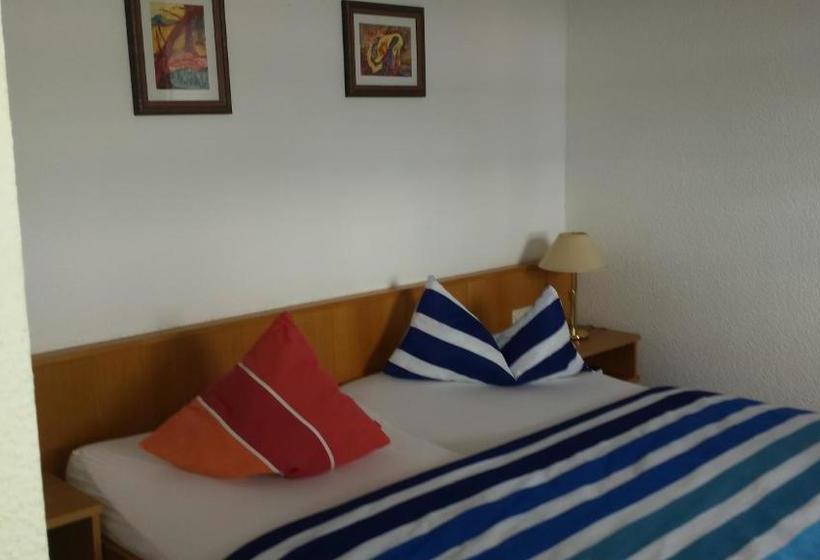 호텔 Schlossgut Jößnitz