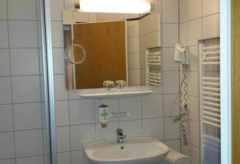 Отель Schlossgut Jößnitz