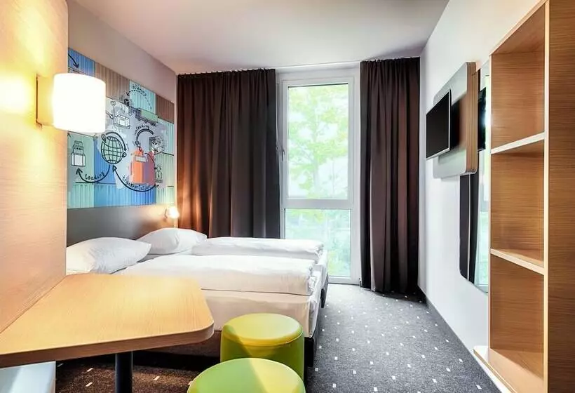 B&b Hotel Stuttgart Neckarhafen