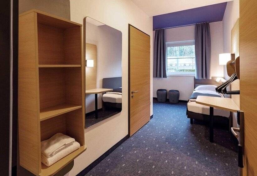 B&b Hotel Stuttgart Neckarhafen