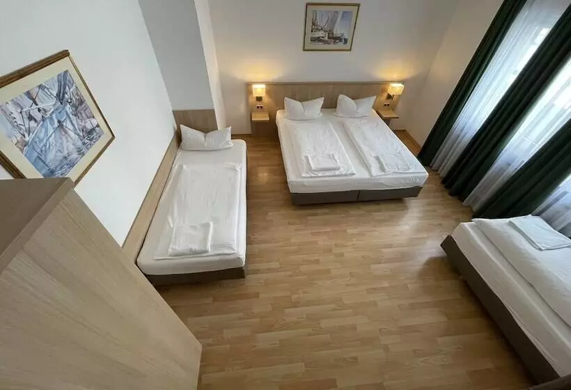 Hafner Hotel  Apartment