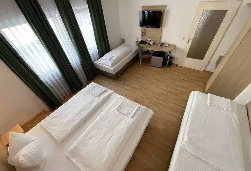 Hafner Hotel  Apartment