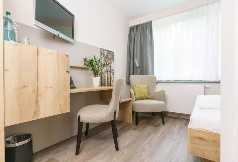 酒店 Forsthaus Grüna Betreiber Gmbh