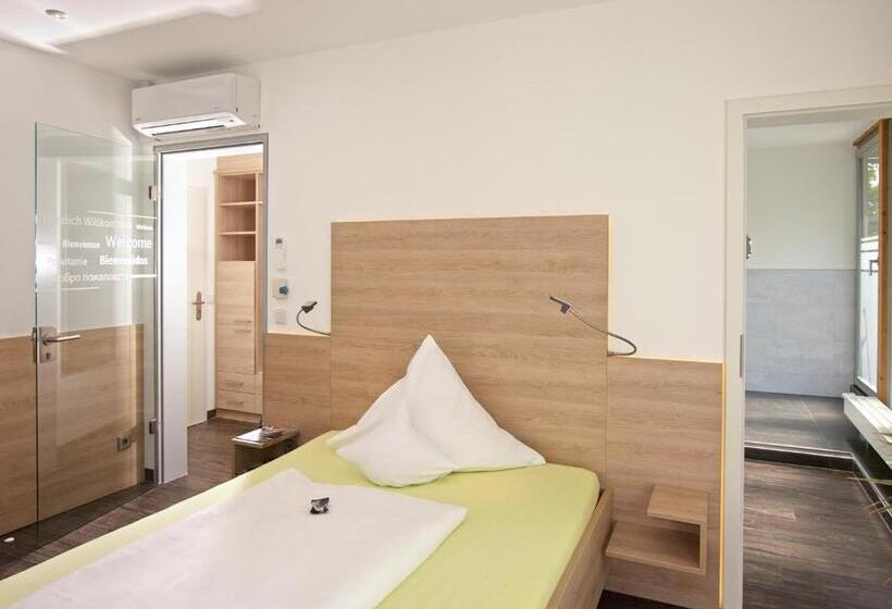 酒店 Forsthaus Grüna Betreiber Gmbh