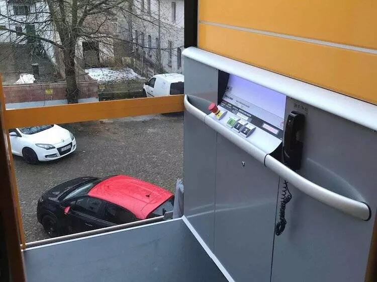 ホテル Garni Forum