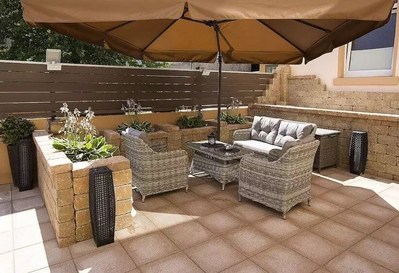 ホテル Garni Forum