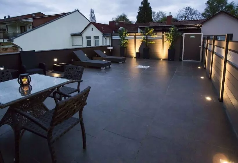 ホテル Garni Forum