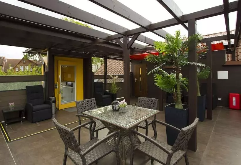 ホテル Garni Forum