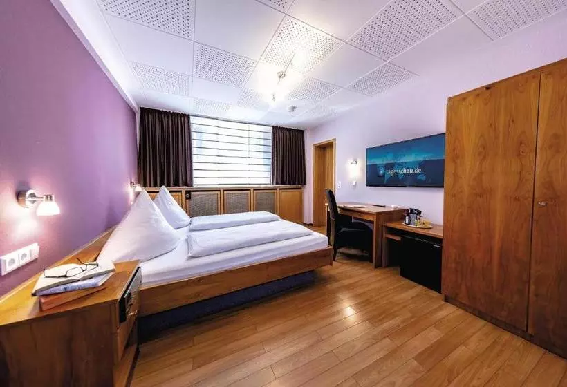 Hotelli Gasthaus Zum Ochsen