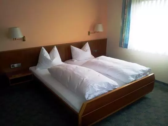 膳宿费 Gasthof Zum Waldhorn