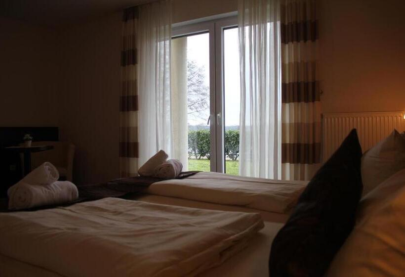 Отель Haus Am See Haselünne