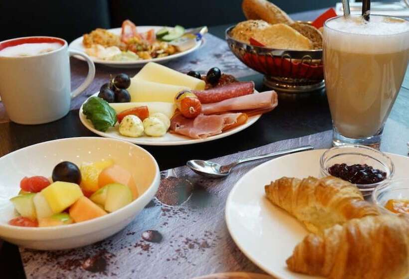 ホテル Hellers Krug