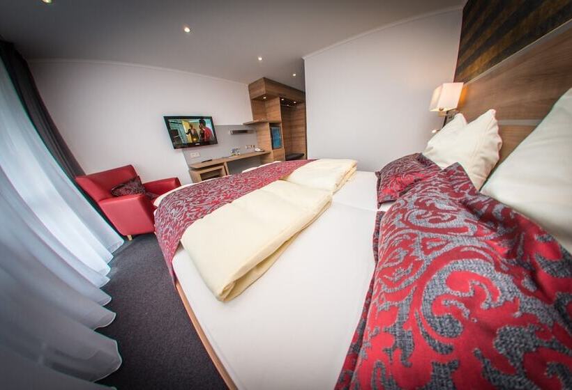 ホテル Hellers Krug