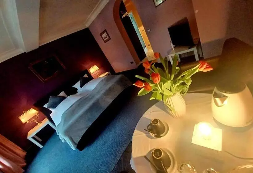 בית מלון כפרי Malepartus