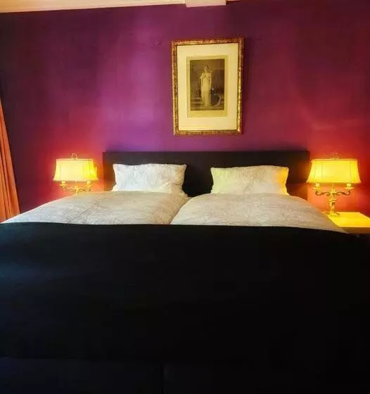 בית מלון כפרי Malepartus