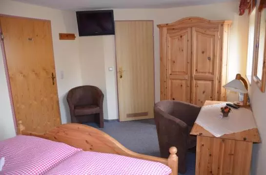 Pension Landhaus - Hempel