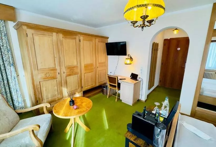 호텔 Restaurant Adler Stube