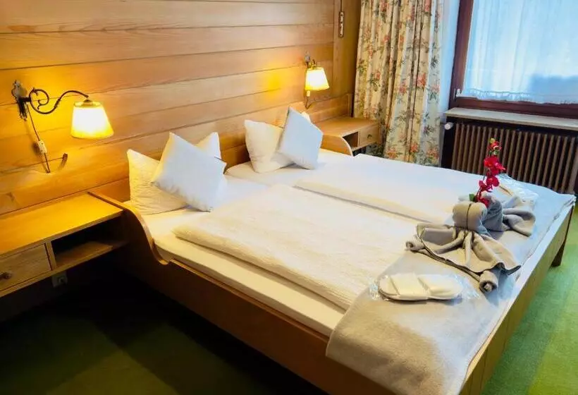 호텔 Restaurant Adler Stube