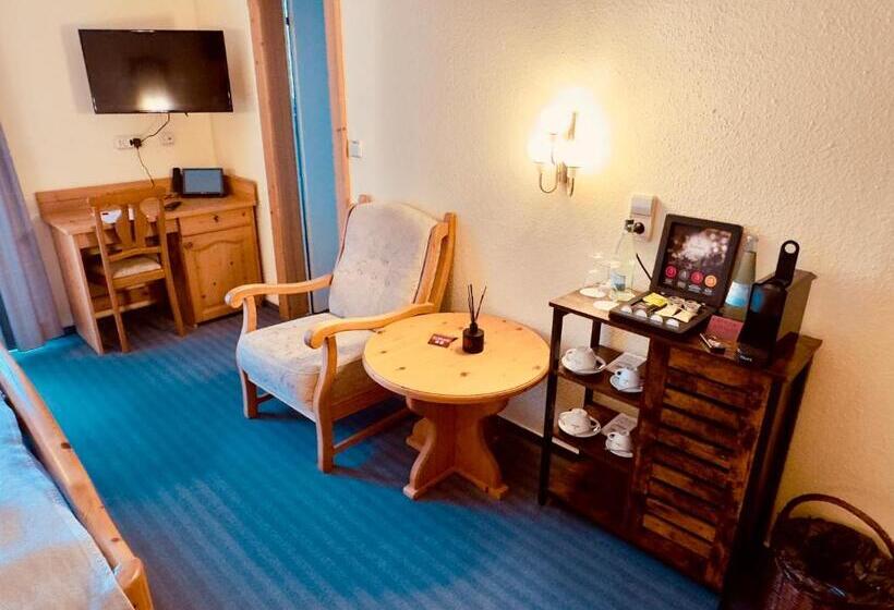 酒店 Restaurant Adler Stube