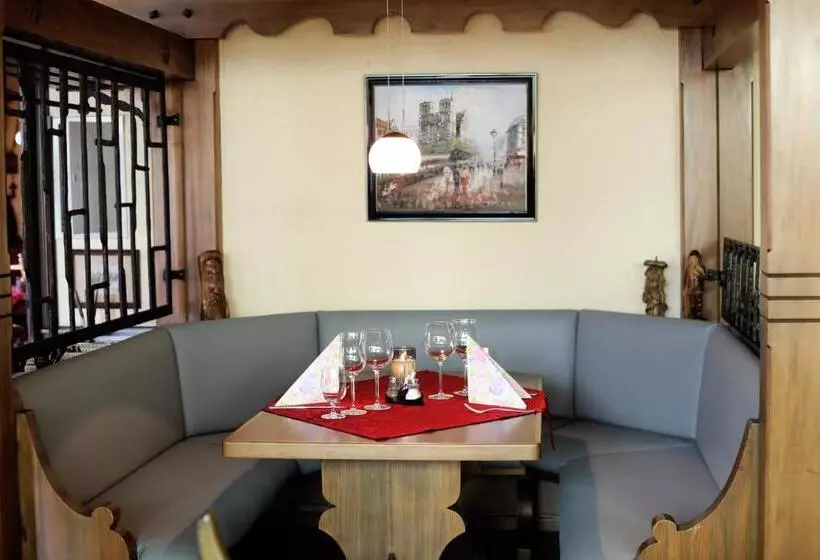 호텔 Restaurant Adler Stube