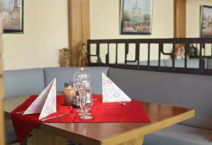 호텔 Restaurant Adler Stube