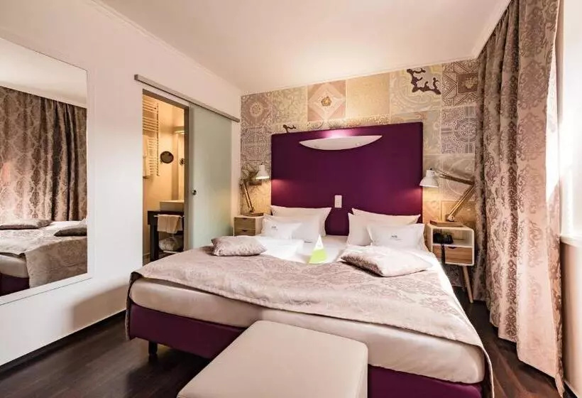 Отель Retro Design