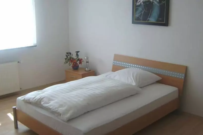 בית מלון כפרי Reuterhof