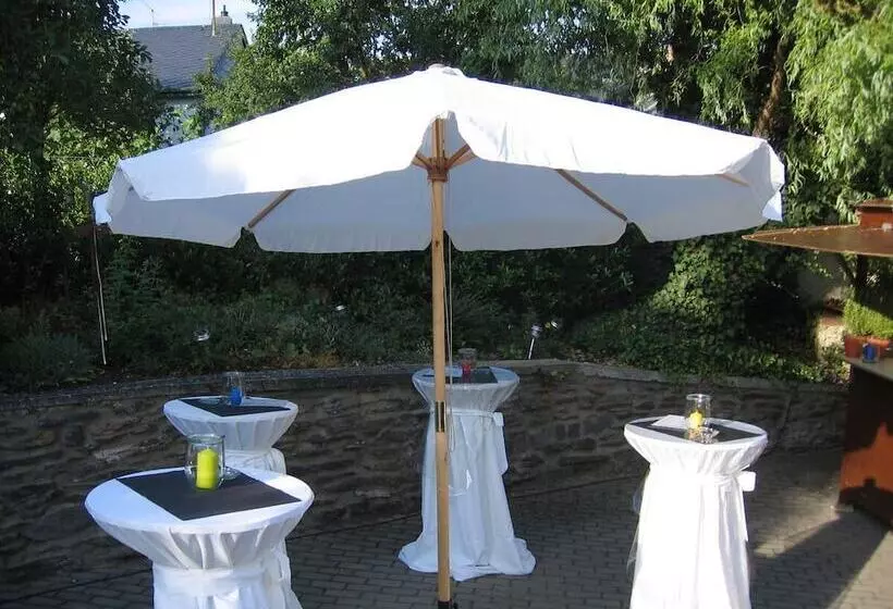 Hotelli Weinhof Gassen