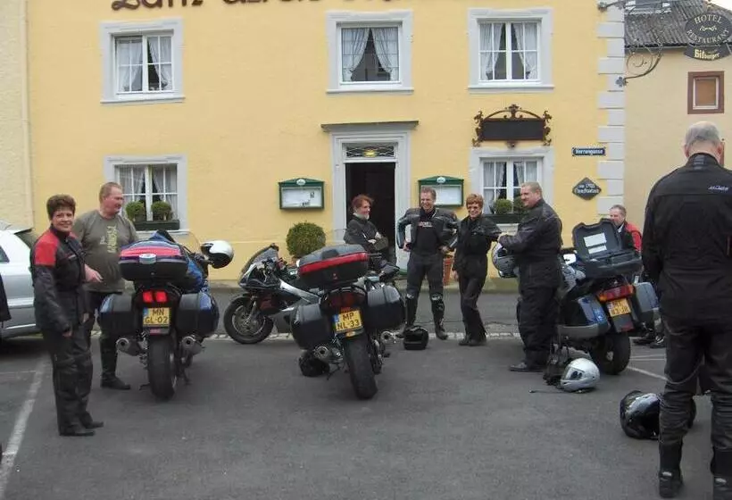 ホテル Zum Alten Brauhaus