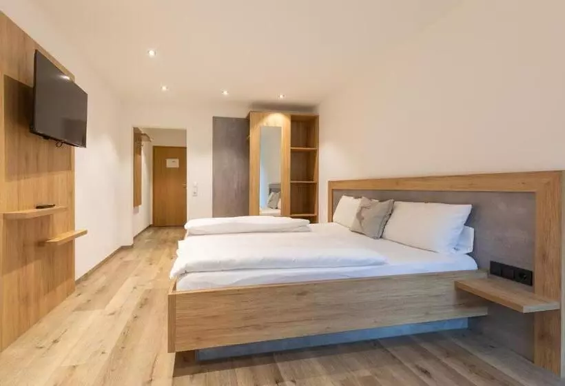 膳宿费 Landgasthaus Grüner Baum