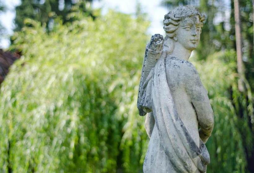 پانسیون Landgasthof Zur Sonne