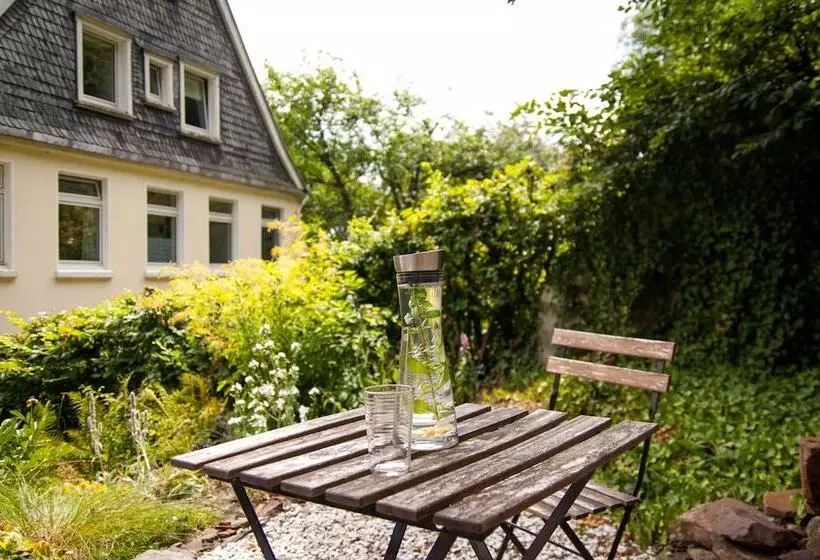 Also Hotel An Der Hardt