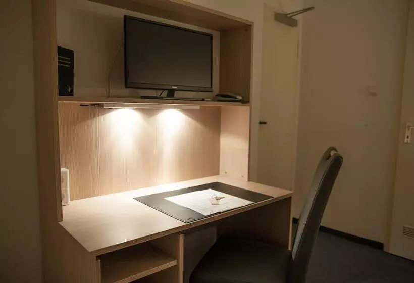 Also Hotel An Der Hardt