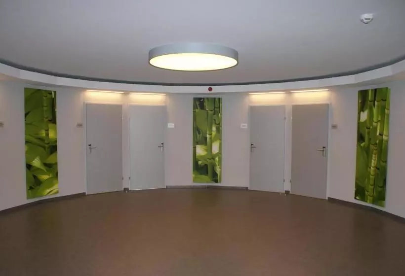 Motel Arbotel 24h Self Check In