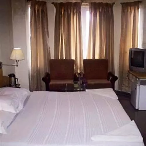 Hotelli Townhouse Oak Mm S Chennai Gateway