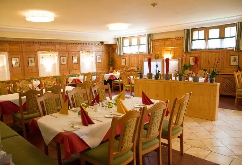 Gastwirtschaft & Hotel Holzinger